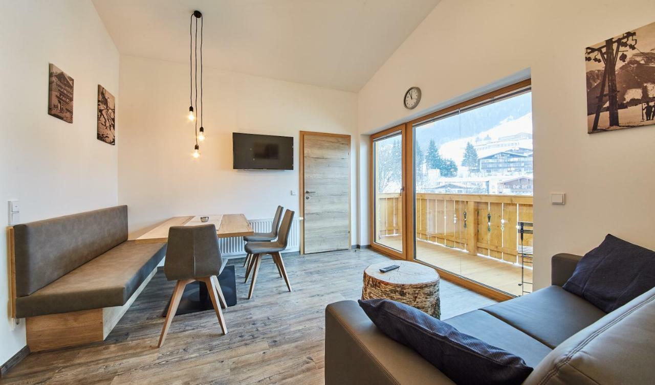 Appartement Schoenfeld Saalbach-Hinterglemm Exterior photo